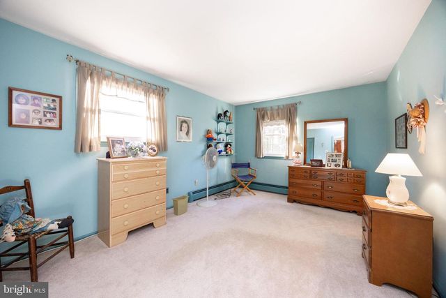 1025 DARBY CT, Pottstown, PA 19465
