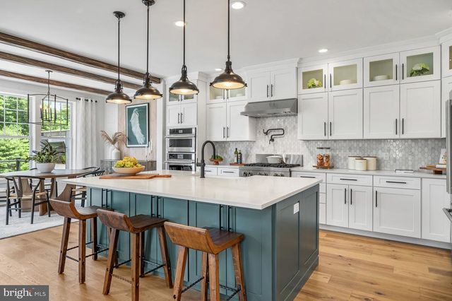 302 KYLE LN, Langhorne, PA 19047