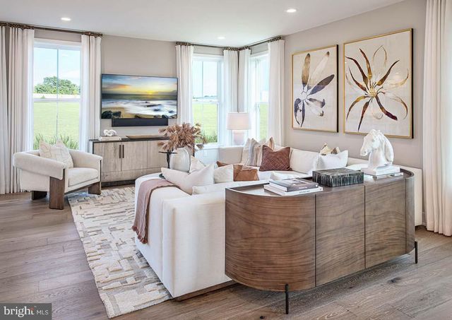 302 KYLE LN, Langhorne, PA 19047