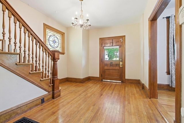305 Central St, Newton, MA 02466