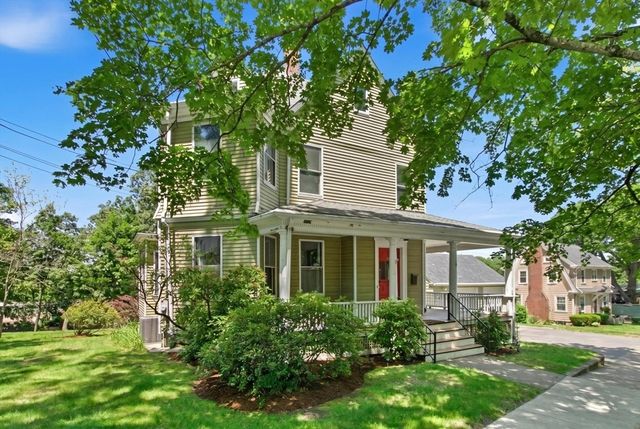 305 Central St, Newton, MA 02466