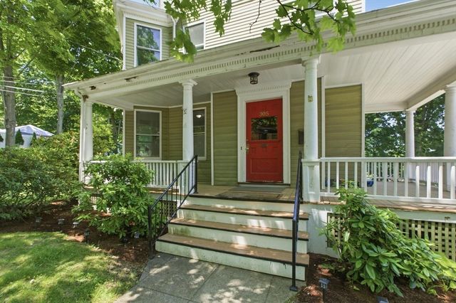 305 Central St, Newton, MA 02466