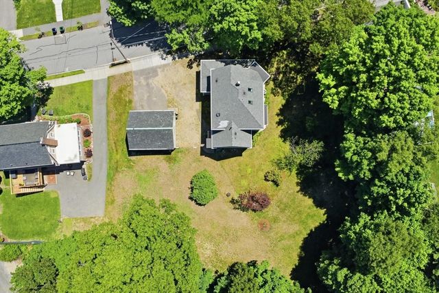 305 Central St, Newton, MA 02466