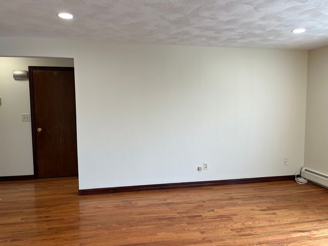 77 Star St 4, Pawtucket, RI 02860
