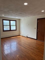 77 Star St 4, Pawtucket, RI 02860