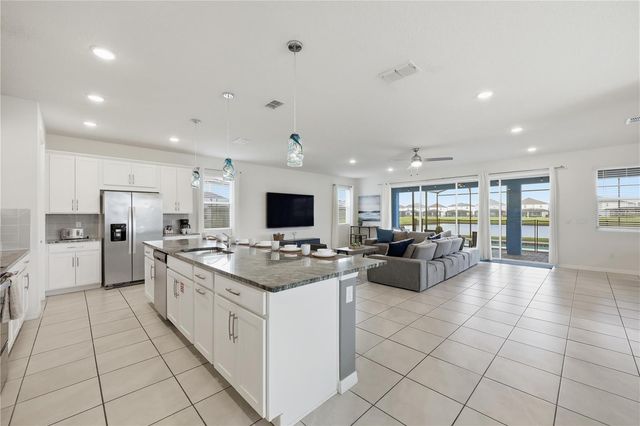 8911 TROPICAL HAVEN COURT, Kissimmee, FL 34747