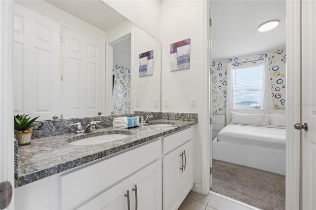 8911 TROPICAL HAVEN COURT, Kissimmee, FL 34747