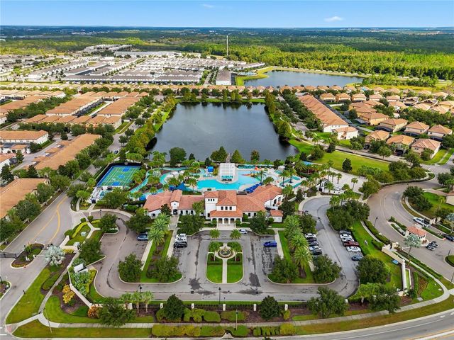 8911 TROPICAL HAVEN COURT, Kissimmee, FL 34747