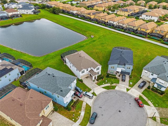 8911 TROPICAL HAVEN COURT, Kissimmee, FL 34747