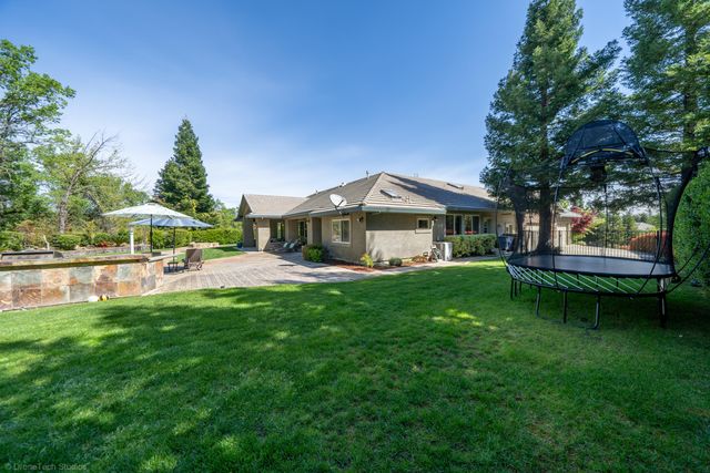 19565 San Vincente Drive, Redding, CA 96003