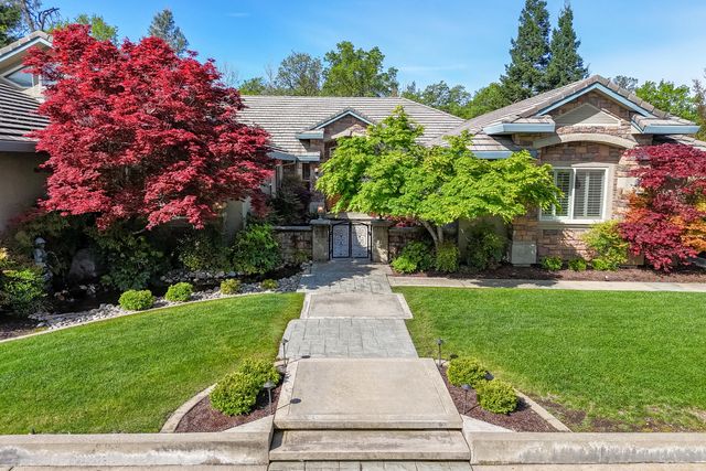 19565 San Vincente Drive, Redding, CA 96003