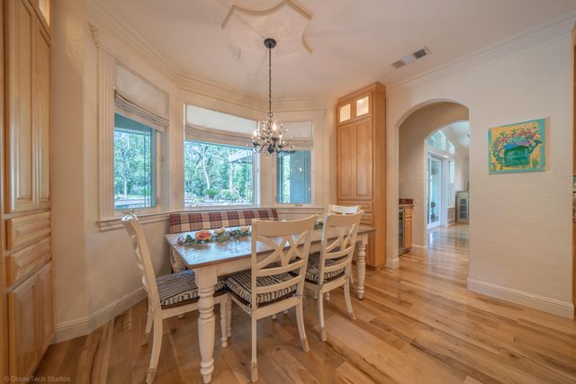 19565 San Vincente Drive, Redding, CA 96003