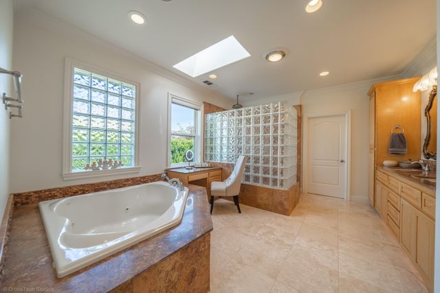 19565 San Vincente Drive, Redding, CA 96003