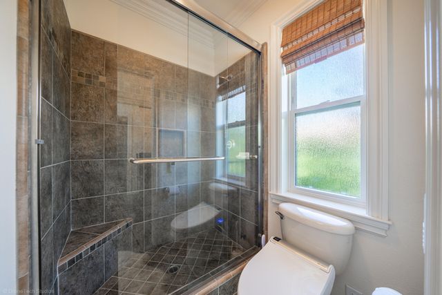 19565 San Vincente Drive, Redding, CA 96003