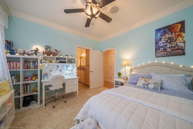 19565 San Vincente Drive, Redding, CA 96003
