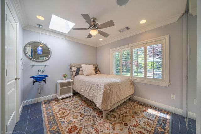 19565 San Vincente Drive, Redding, CA 96003