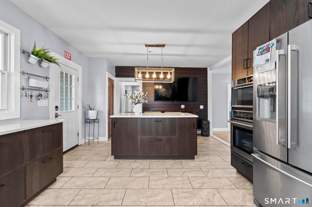 181 Platt Avenue, West Haven, CT 06516