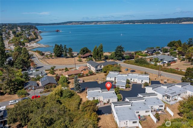 904 NE Lindsay Street #201, Coupeville, WA 98239