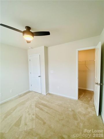 9213 Grand Valley Drive, Charlotte, NC 28213