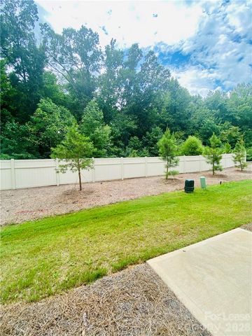 9213 Grand Valley Drive, Charlotte, NC 28213