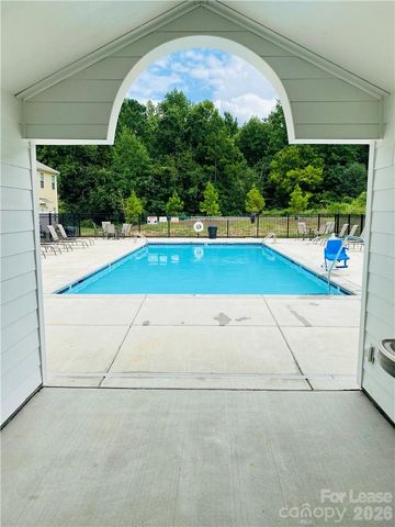 9213 Grand Valley Drive, Charlotte, NC 28213