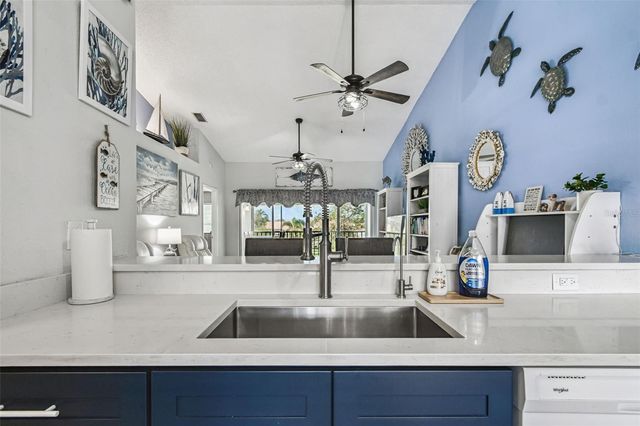 4210 CADDIE DRIVE E 202, Bradenton, FL 34203