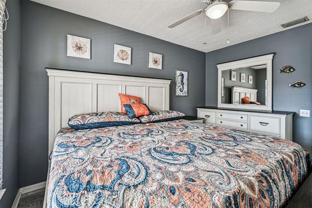 4210 CADDIE DRIVE E 202, Bradenton, FL 34203