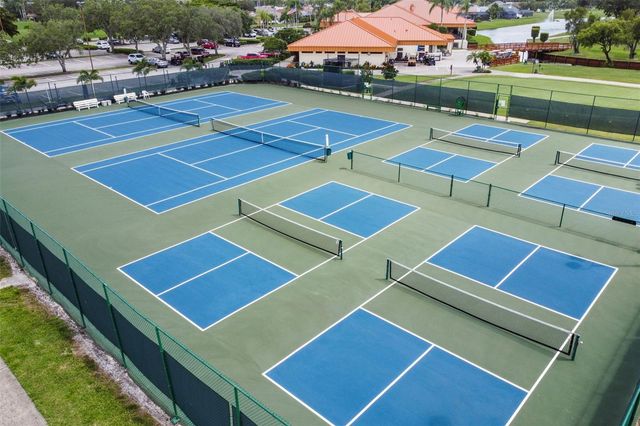 4210 CADDIE DRIVE E 202, Bradenton, FL 34203