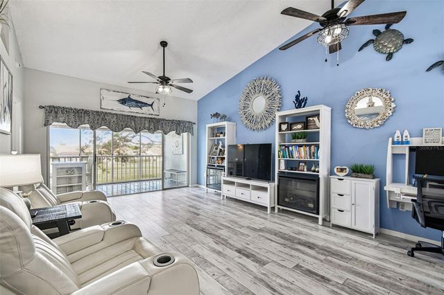 4210 CADDIE DRIVE E 202, Bradenton, FL 34203