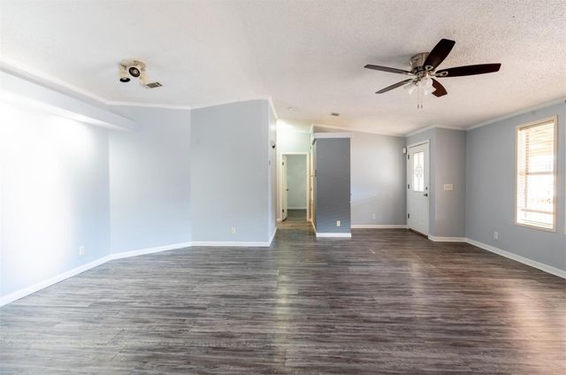 314 County Road 3577 A, Cleveland, TX 77327