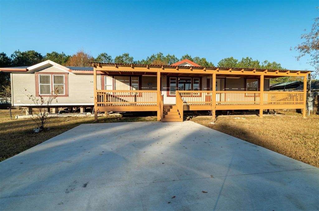 314 County Road 3577 A, Cleveland, TX 77327