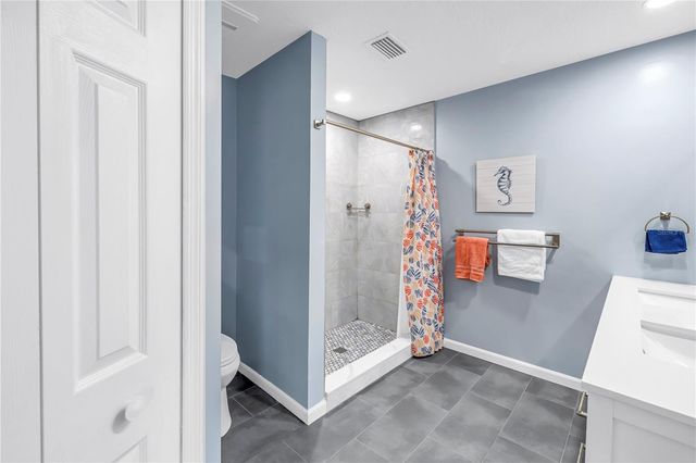 8985 ANTIGUA DRIVE, Seminole, FL 33777