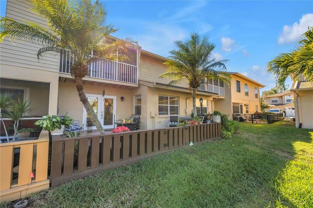 8985 ANTIGUA DRIVE, Seminole, FL 33777