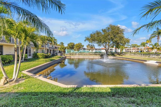 8985 ANTIGUA DRIVE, Seminole, FL 33777