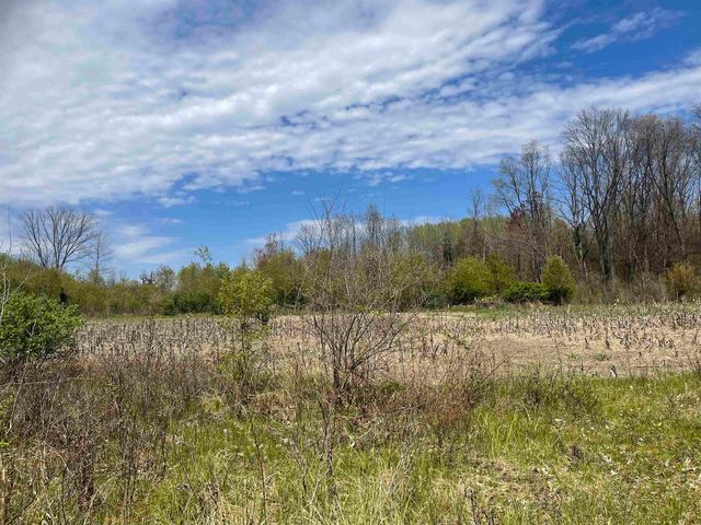 1860 S Jackson Avenue, Harrison, MI 48625