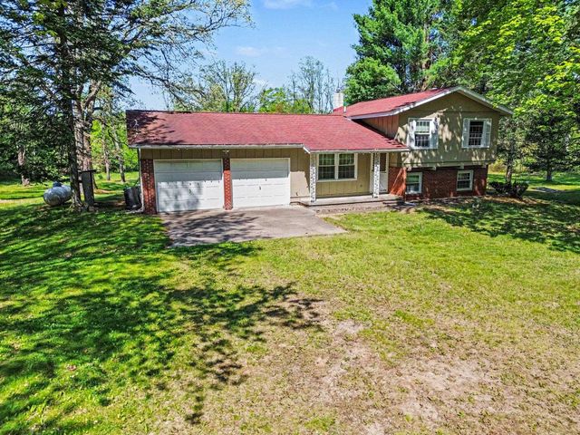 1860 S Jackson Avenue, Harrison, MI 48625