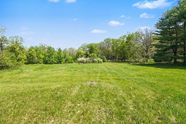 1860 S Jackson Avenue, Harrison, MI 48625