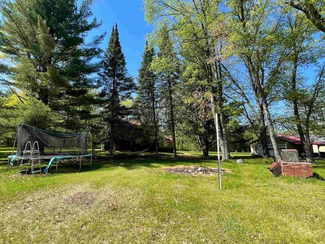 1860 S Jackson Avenue, Harrison, MI 48625