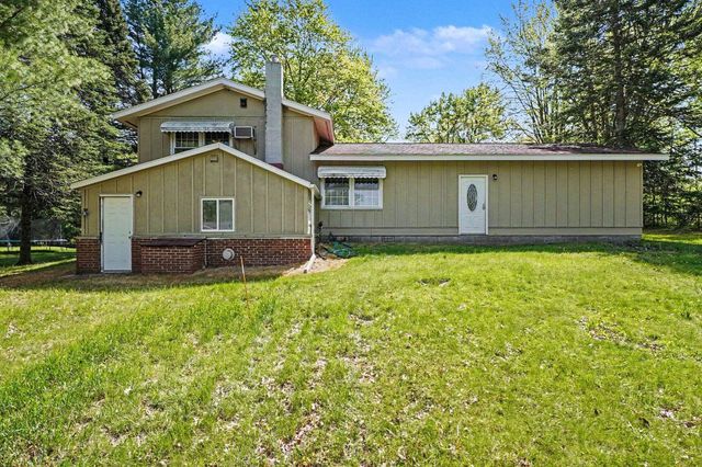 1860 S Jackson Avenue, Harrison, MI 48625