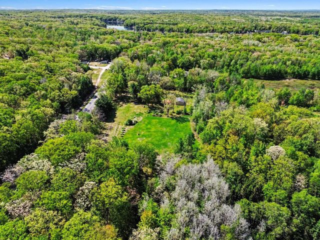 1860 S Jackson Avenue, Harrison, MI 48625