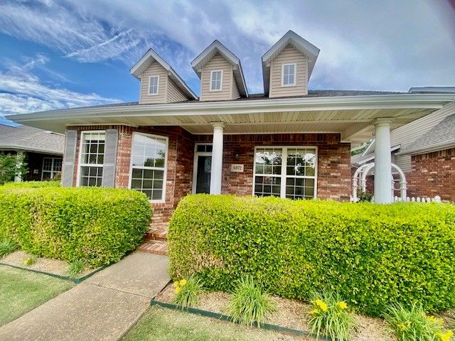 6872 Young Farm Avenue, Springdale, AR 72762