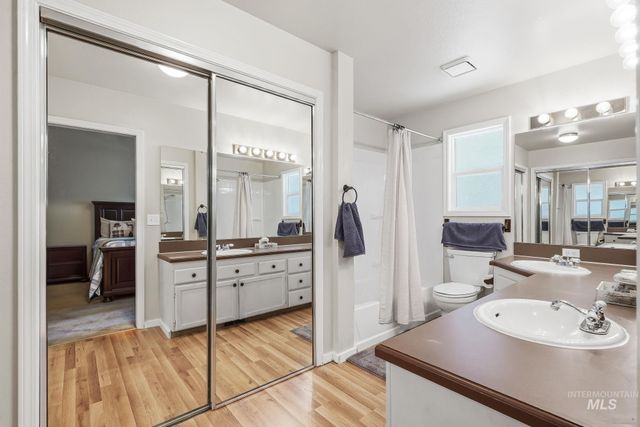 705 N Abernathy Way, Meridian, ID 83642