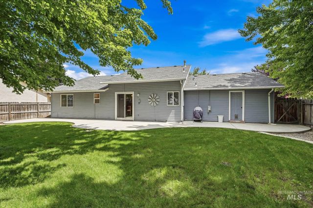 705 N Abernathy Way, Meridian, ID 83642