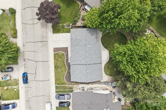 705 N Abernathy Way, Meridian, ID 83642