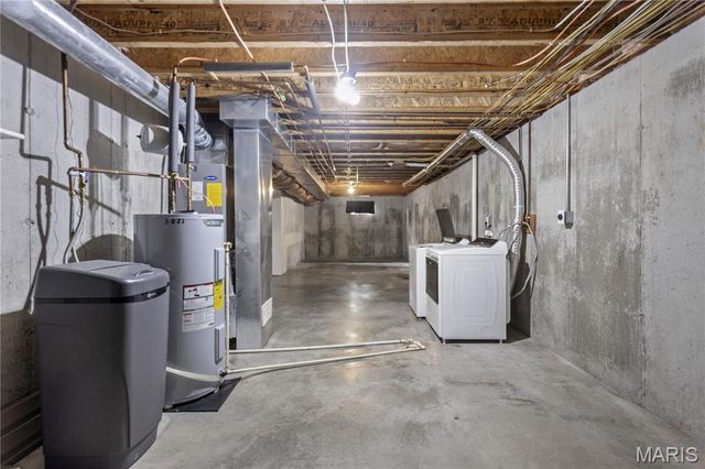 87 Parkway Drive B, Bloomsdale, MO 63627