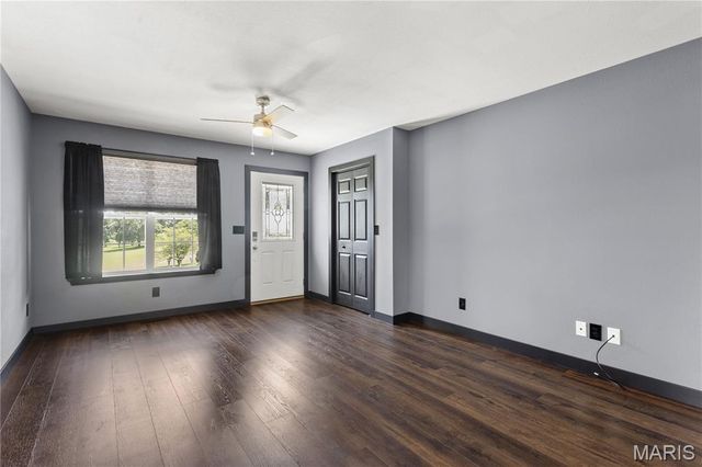 87 Parkway Drive B, Bloomsdale, MO 63627