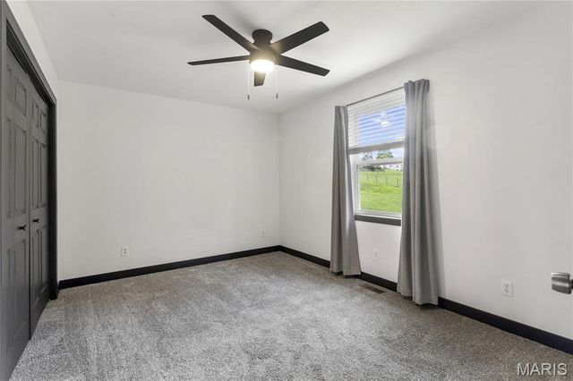 87 Parkway Drive B, Bloomsdale, MO 63627