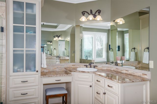 231 Dansby Court, Pike Road, AL 36064