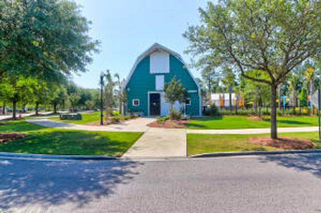 123 Hewitt Street, Summerville, SC 29486