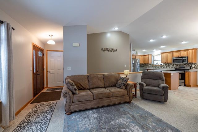 6302 QUENTIN STREET, Weston, WI 54476